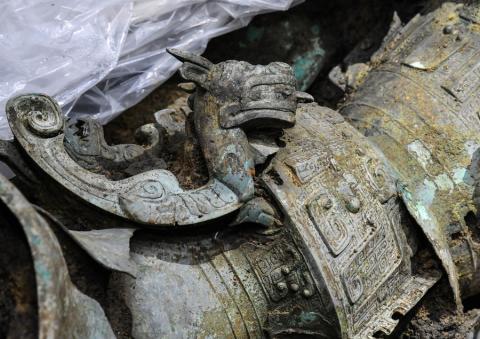 Bronze artifact at Sanxingdui